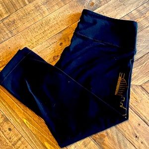 *LIMITED EDITION* lululemon wunder under crops